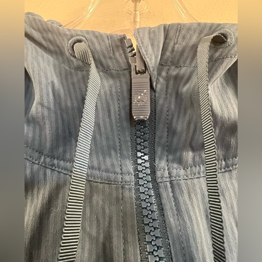 Lululemon Dance Studio  Reversible Jacket Rib Sleeve Petrol Blue H. - Picture 7 of 14